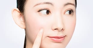 ニキビ・肌のザラつき【画像】