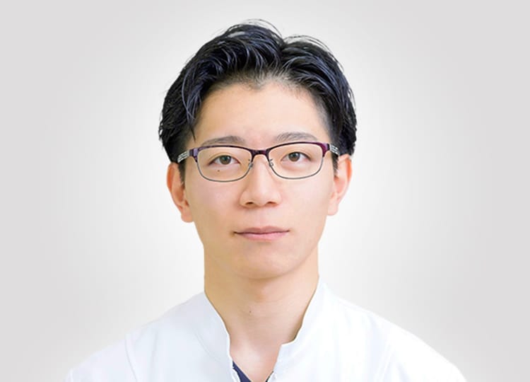 秋月 源 医師
